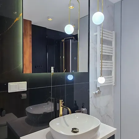 Apartment Aurum Aleje Pilsudskiego 20 Bezplatny Parking!